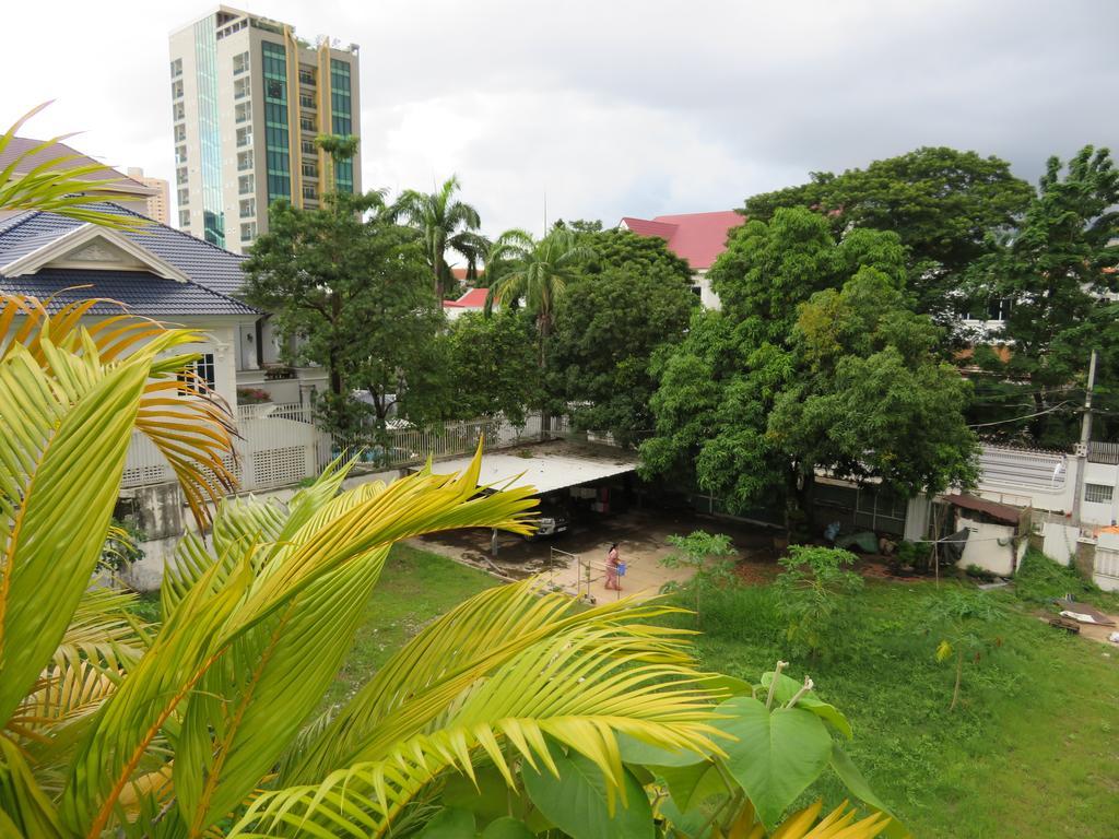 The Little Garden Boutique Hotel Phnom Penh Exterior foto